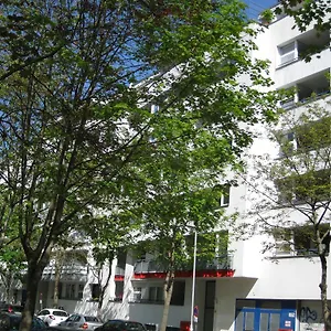 ferienwohnung-warschauer-strasse.find-berlin-hotels.com/