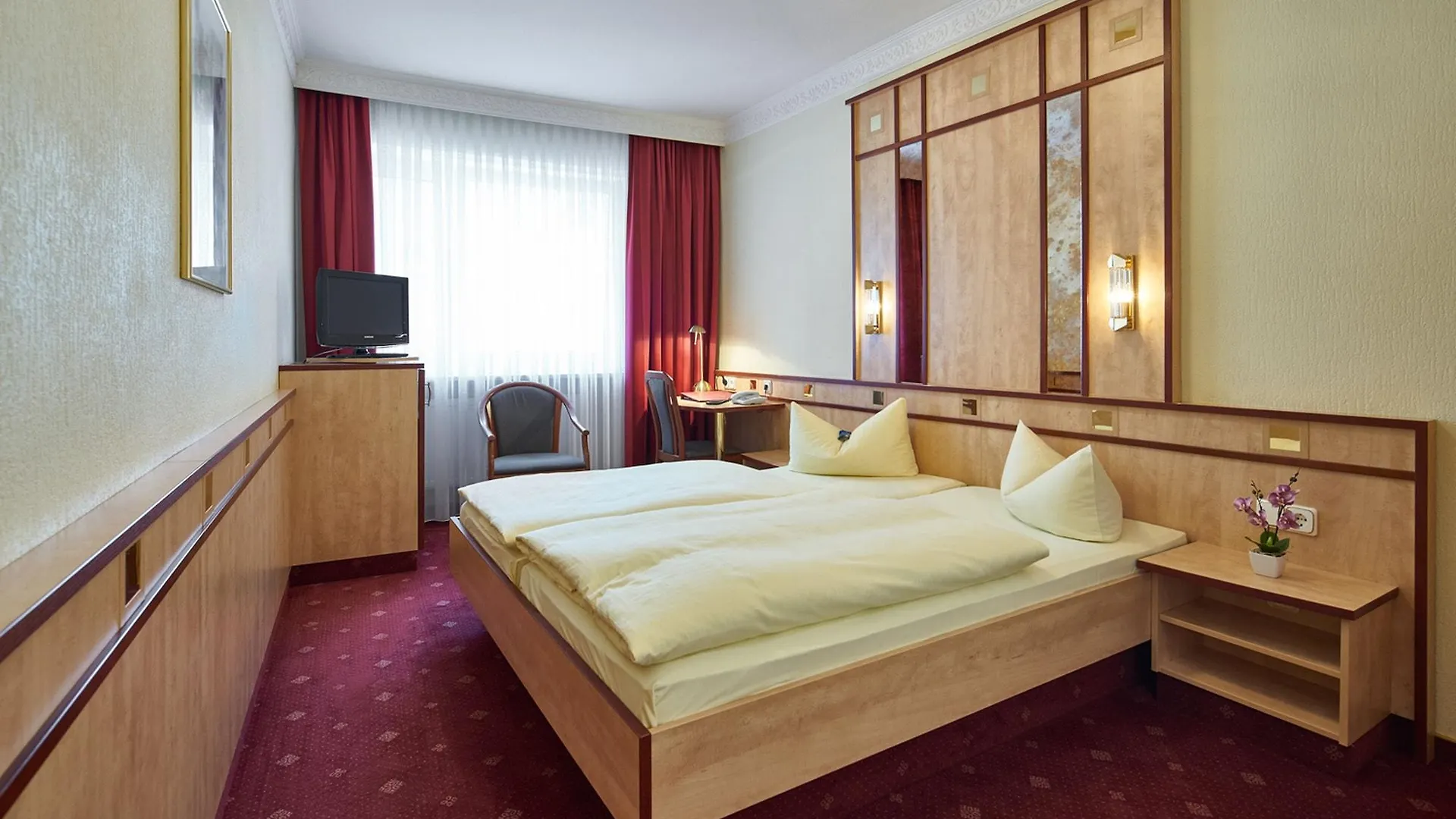 Hotel Alfa Zentrum München 3*,